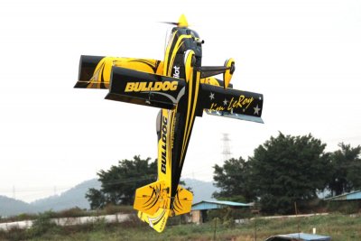 73" Pitts Challenger Bulldog (1,85m)