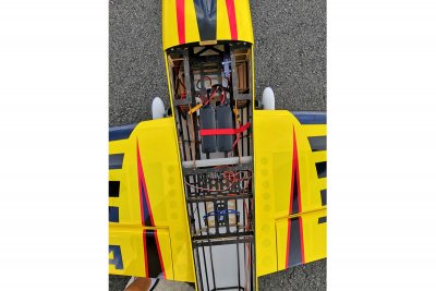 78" Extra 330LX 1980mm 35cc Žlutá s Pruhy
