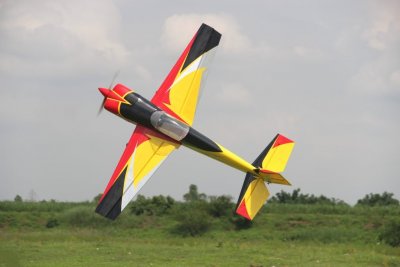 84" Slick 2133mm Žluto-Červeno-Černý