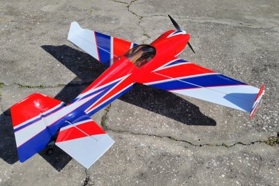 48" MXS EXP V2 - Červená/Bílá/Modrá 1,21m