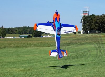 95" Extra 330S - Modrá/Bílá 2,41m
