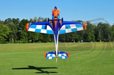 95" Extra 330S - Modrá/Bílá 2,41m
