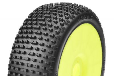 1/8 Off Road Buggy nalepené gumy, KOSMIC, žluté disky, Soft směs, 1 pár
