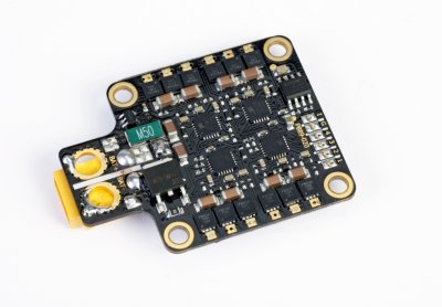 Regulátor 4 v 1 ULTRA CONTROL 15A 2-4S BL HELI S 3D