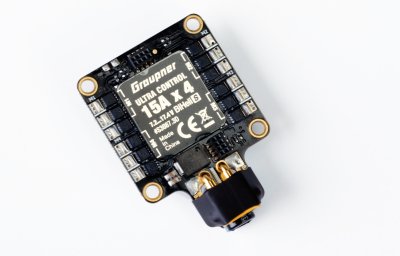 Regulátor 4 v 1 ULTRA CONTROL 15A 2-4S BL HELI S 3D