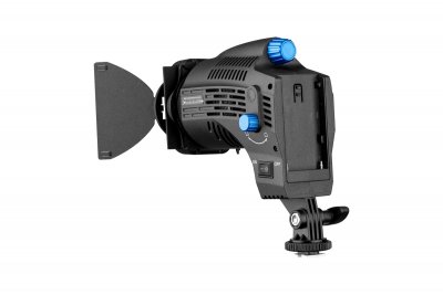 LitoLite 8F LED svetlo s fresnelovou cockou