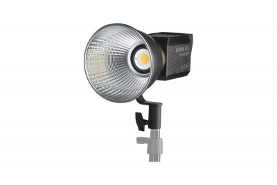 Nanlite Forza 60B s držákem baterií a Bowens adaptérem