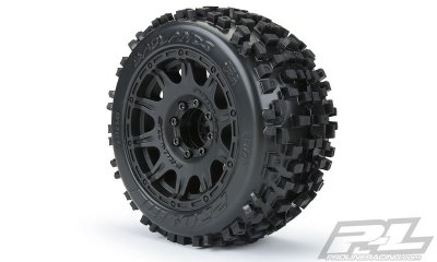 Badlands 3.8" All Terrain gumy ,17mm MT přední i zadní, namont. na disku Raid Black