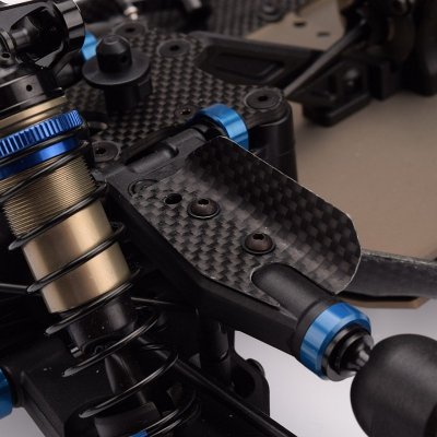 Přední uhlíkové křídla RC8B3.2, 1 pár