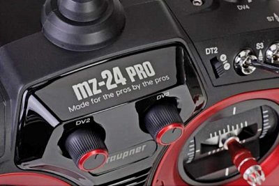 MZ-24 PRO 2,4GHz HOTT RC vysílač