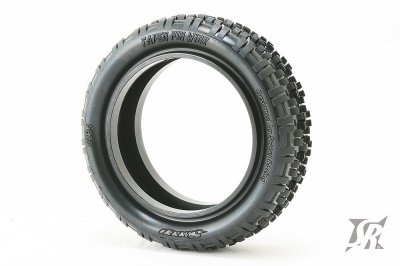 Sweep Taper Pin 4wd (červená, Medium směs) 1/10 Astro/koberec včetně vložky (2 ks.)