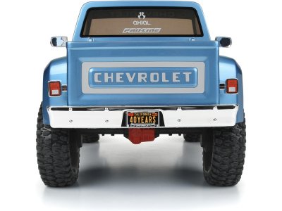 Axial SCX10 III Base Camp Chevrolet K10 1982 RTR