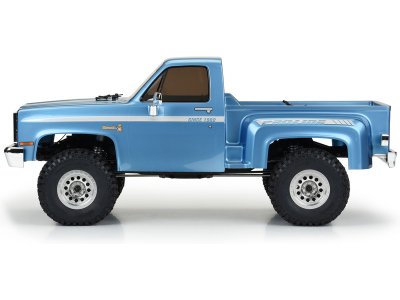 Axial SCX10 III Base Camp Chevrolet K10 1982 RTR