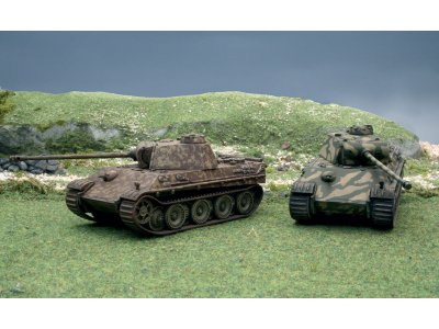 Italeri Easy Kit - Pz.Kpfw.V PANTHER Ausf.G (1:72)