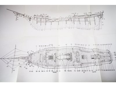 COREL Le Tonnant 1:50 kit