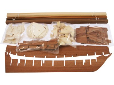 COREL Le Tonnant 1:50 kit