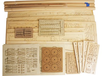 AMATI Bismarck 1939 1:200 kit