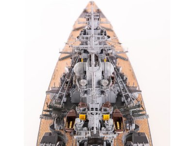 AMATI Bismarck 1939 1:200 kit