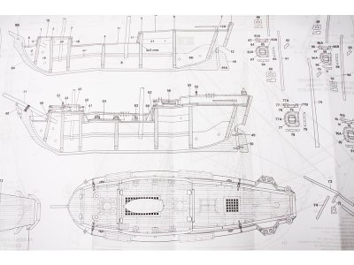 Mantua Model Black Falcon 1:100 kit