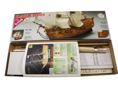 Mantua Model Black Falcon 1:100 kit