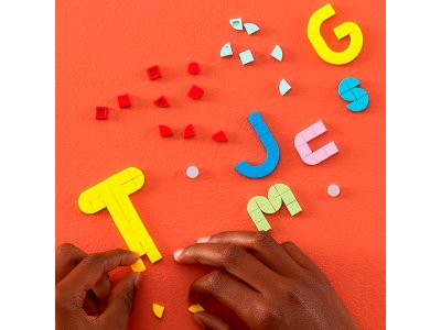 LEGO DOTs - Záplava DOTs dílků – písmenka