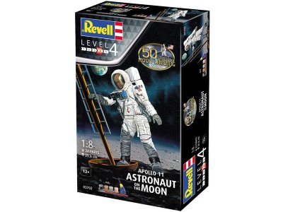 Revell Apollo 11 - Astronauti na Měsíci (1:8) (Giftset)