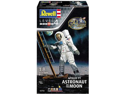 Revell Apollo 11 - Astronauti na Měsíci (1:8) (Giftset)