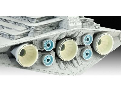 Revell SW Imperial Star Destroyer (1:2700)