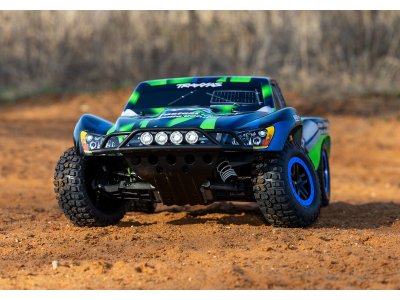Traxxas Slash 1:10 RTR oranžový s LED osvětlením