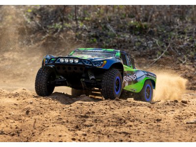 Traxxas Slash 1:10 RTR oranžový s LED osvětlením