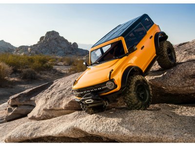 Traxxas TRX-4 Ford Bronco 2021 1:10 TQi RTR bílý