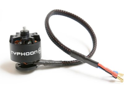 Yuneec TYPHOON H: Střídavý motor