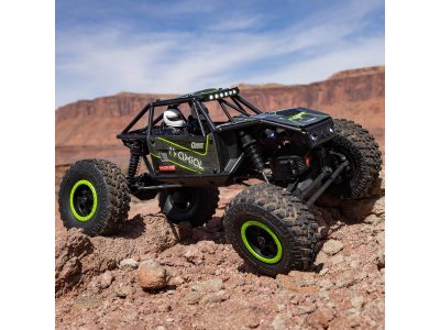 Axial Capra 1:18 4WD RTR šedá