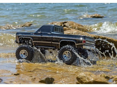 Traxxas TRX-4 Chevrolet K10 1979 TQi 1:10 RTR měděný