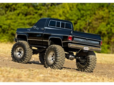 Traxxas TRX-4 Chevrolet K10 1979 TQi 1:10 RTR měděný
