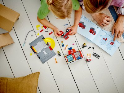 LEGO City - Hasičská stanice a auto hasičů