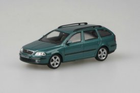 Škoda Octavia II 1:43 zelená