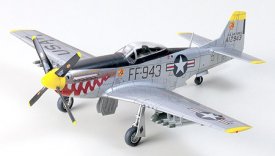 Tamiya 60754 F-51D Mustang