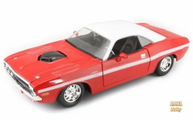 Maisto 1:24 1970 Dodge Challenger R/T Coupe red