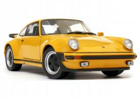 Porsche 911 Turbo 1:24 yellow
