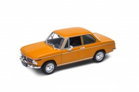 Model auta Welly 1:24 BMW 2002TI oranžová
