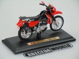 Maisto 1.18 Kawasaki KLR650