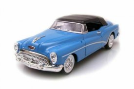 Model auta Welly 1:24 Buick Sky Lark 1958 modrý/černá střecha