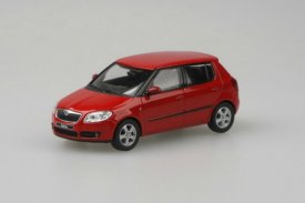 Škoda Fábia II 2006 Červená