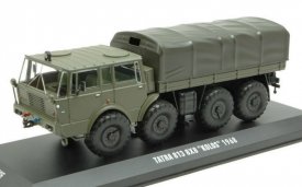 Tatra 813